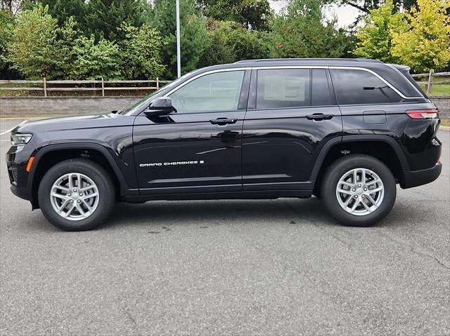 new 2025 Jeep Grand Cherokee car, priced at $43,166