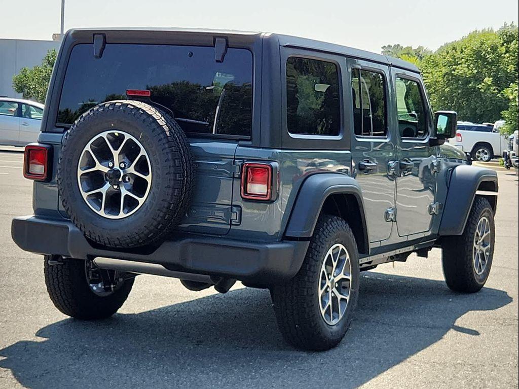 new 2025 Jeep Wrangler car, priced at $49,783