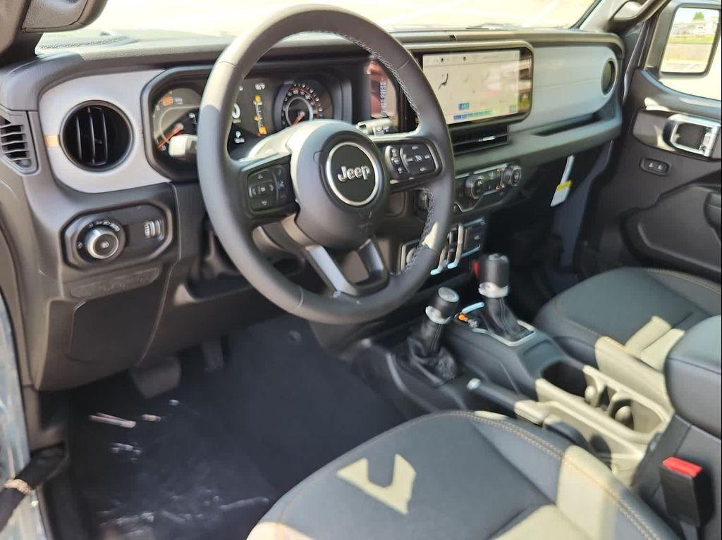 new 2025 Jeep Wrangler car, priced at $49,783