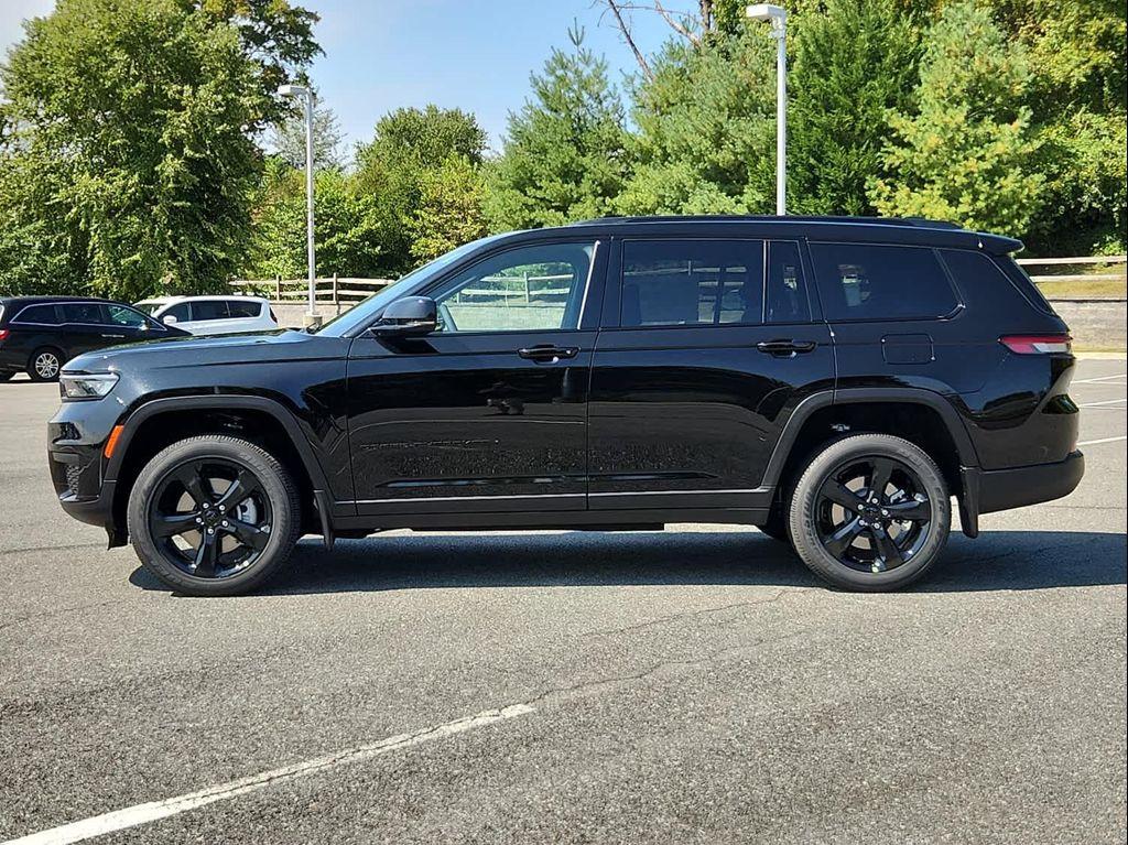 new 2025 Jeep Grand Cherokee L car, priced at $48,757