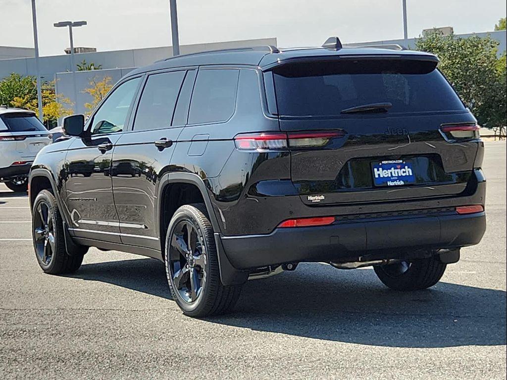 new 2025 Jeep Grand Cherokee L car, priced at $48,757