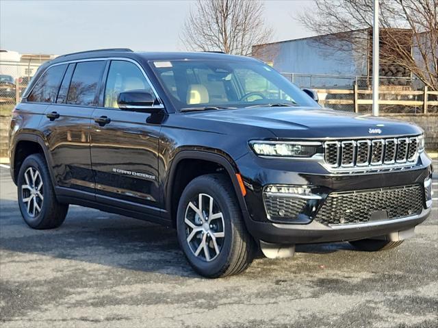 new 2025 Jeep Grand Cherokee car, priced at $51,151