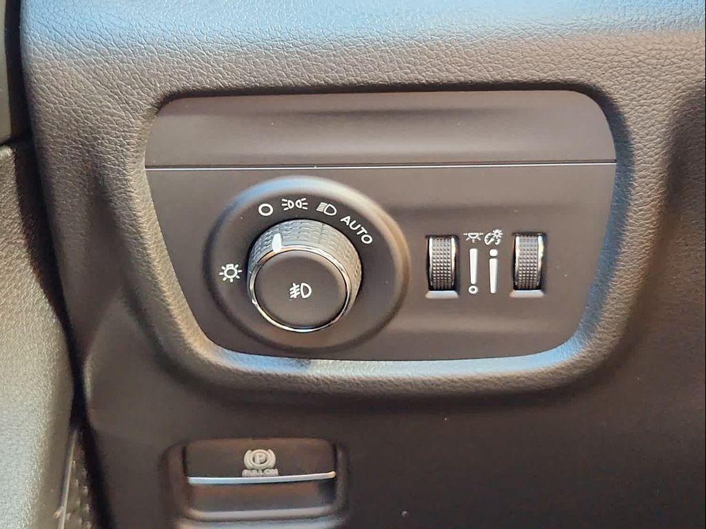 new 2025 Jeep Grand Cherokee L car, priced at $66,489