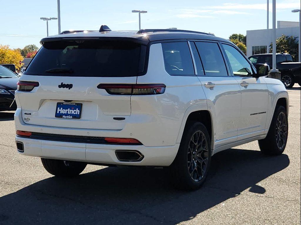 new 2025 Jeep Grand Cherokee L car, priced at $66,489