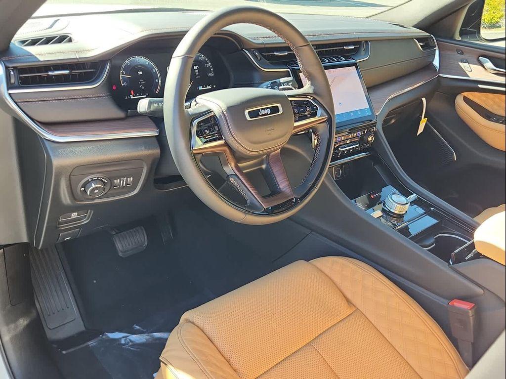 new 2025 Jeep Grand Cherokee L car, priced at $66,489