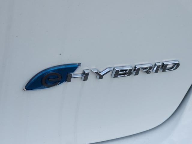 new 2023 Chrysler Pacifica Hybrid car, priced at $51,300