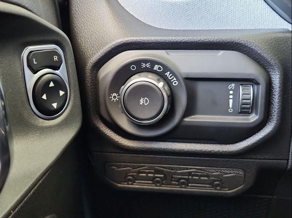 new 2025 Jeep Wrangler car, priced at $50,889