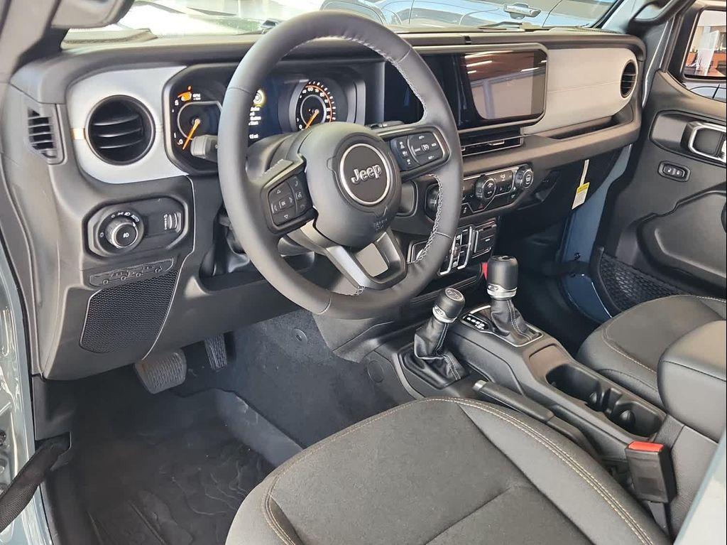 new 2025 Jeep Wrangler car, priced at $50,889