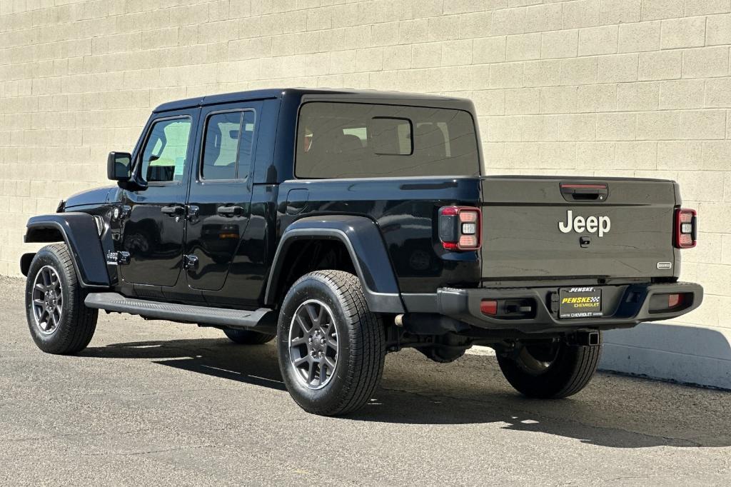 used 2021 Jeep Gladiator car, priced at $31,167