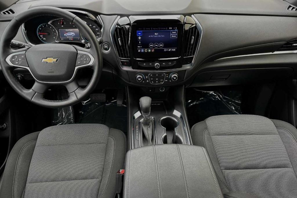 used 2023 Chevrolet Traverse car, priced at $33,991