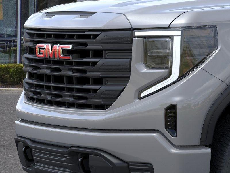 new 2025 GMC Sierra 1500 car, priced at $47,789