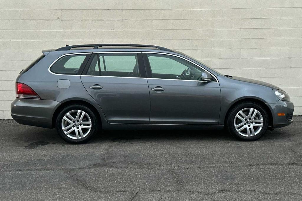 used 2013 Volkswagen Jetta SportWagen car, priced at $8,991