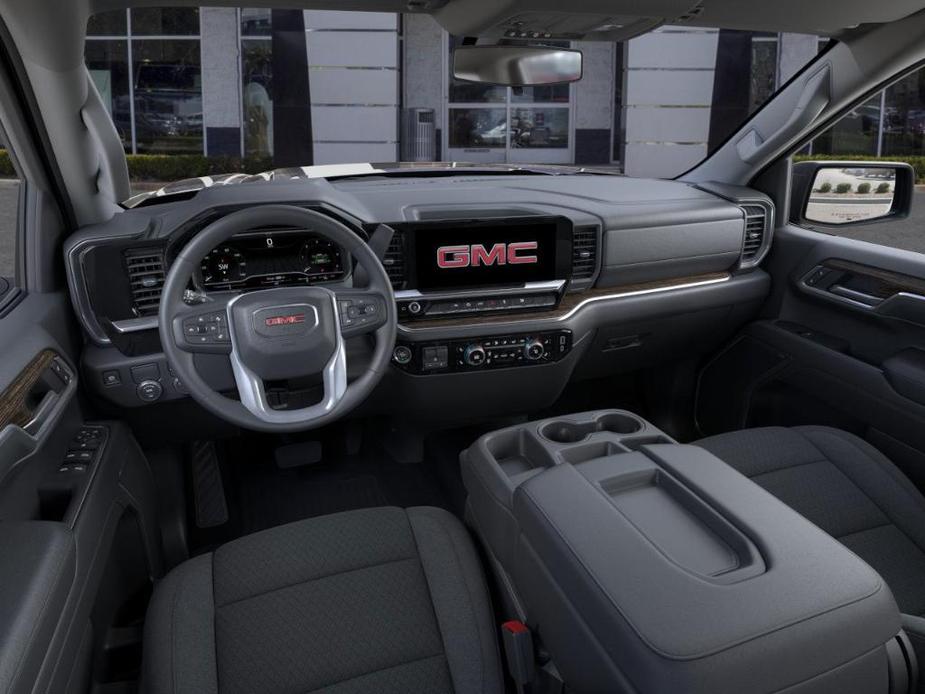 new 2025 GMC Sierra 1500 car, priced at $52,899