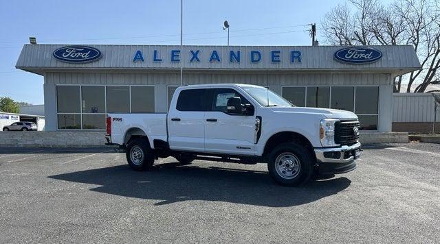 new 2025 Ford F-350 car, priced at $71,955