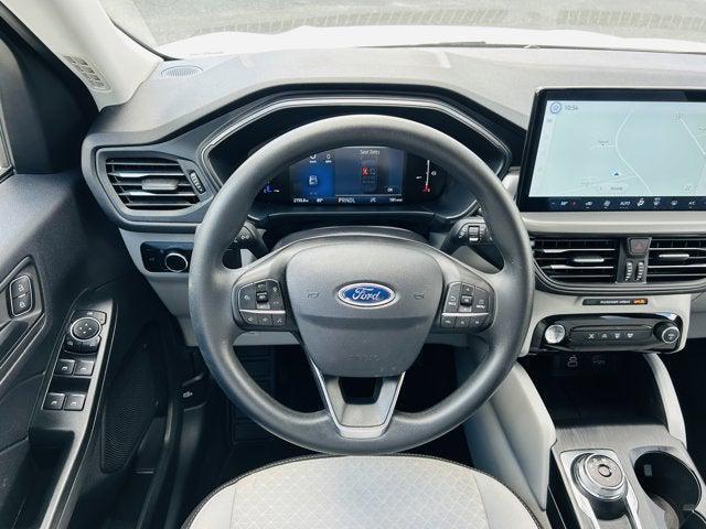 used 2025 Ford Escape car, priced at $28,990