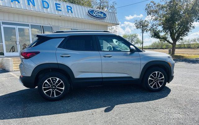 used 2025 Chevrolet TrailBlazer car, priced at $26,990