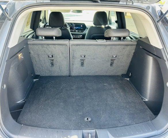 used 2025 Chevrolet TrailBlazer car, priced at $26,990