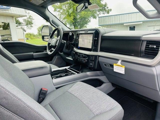 new 2025 Ford F-250 car, priced at $78,800