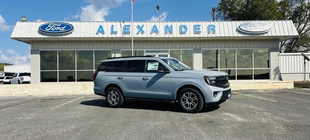 new 2025 Ford Expedition car, priced at $70,835