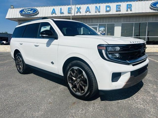 new 2025 Ford Expedition car, priced at $87,590