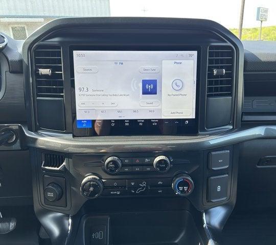 new 2025 Ford F-150 car, priced at $50,260