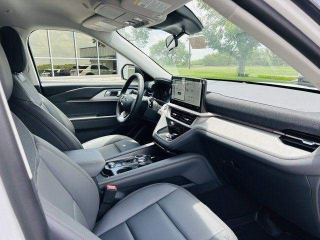 new 2025 Ford Explorer car, priced at $46,240