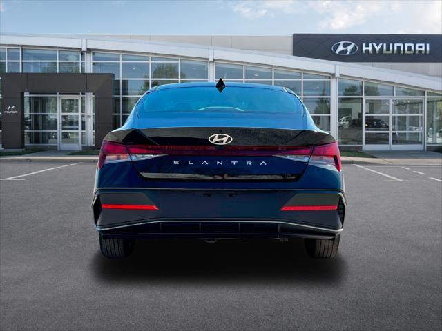 new 2024 Hyundai Elantra car, priced at $22,264