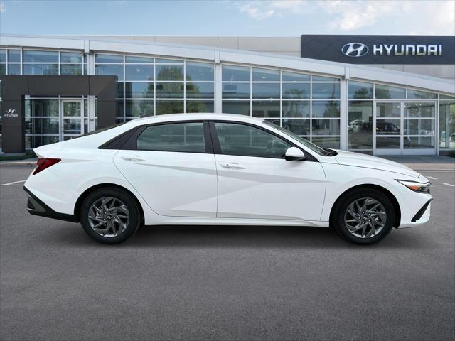 new 2024 Hyundai Elantra car, priced at $20,100