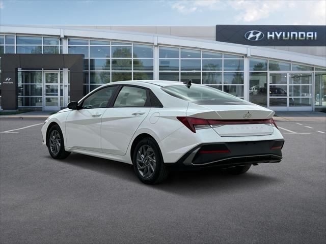 new 2024 Hyundai Elantra car, priced at $20,100