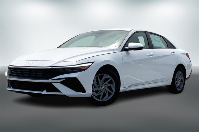 new 2024 Hyundai Elantra car, priced at $20,100