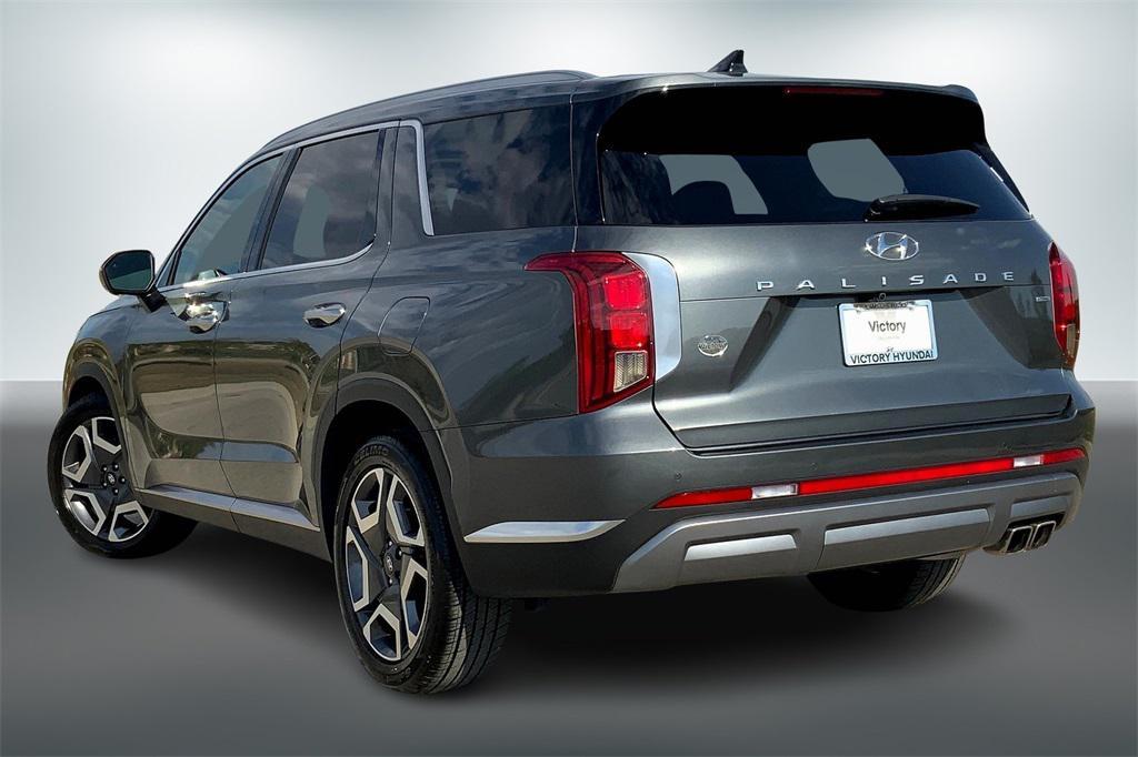 used 2024 Hyundai Palisade car, priced at $38,500