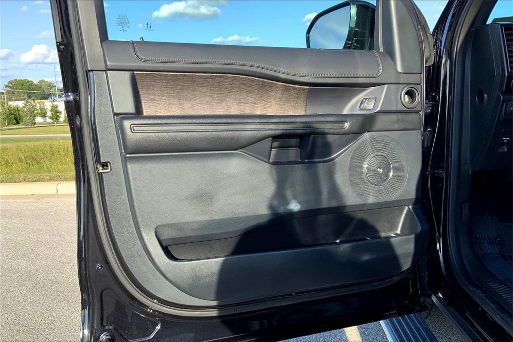 used 2021 Ford Expedition car, priced at $40,377