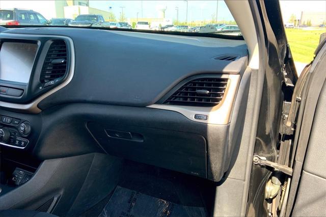 used 2017 Jeep Cherokee car, priced at $14,124