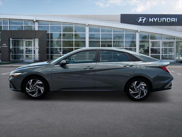 new 2024 Hyundai Elantra car, priced at $21,681