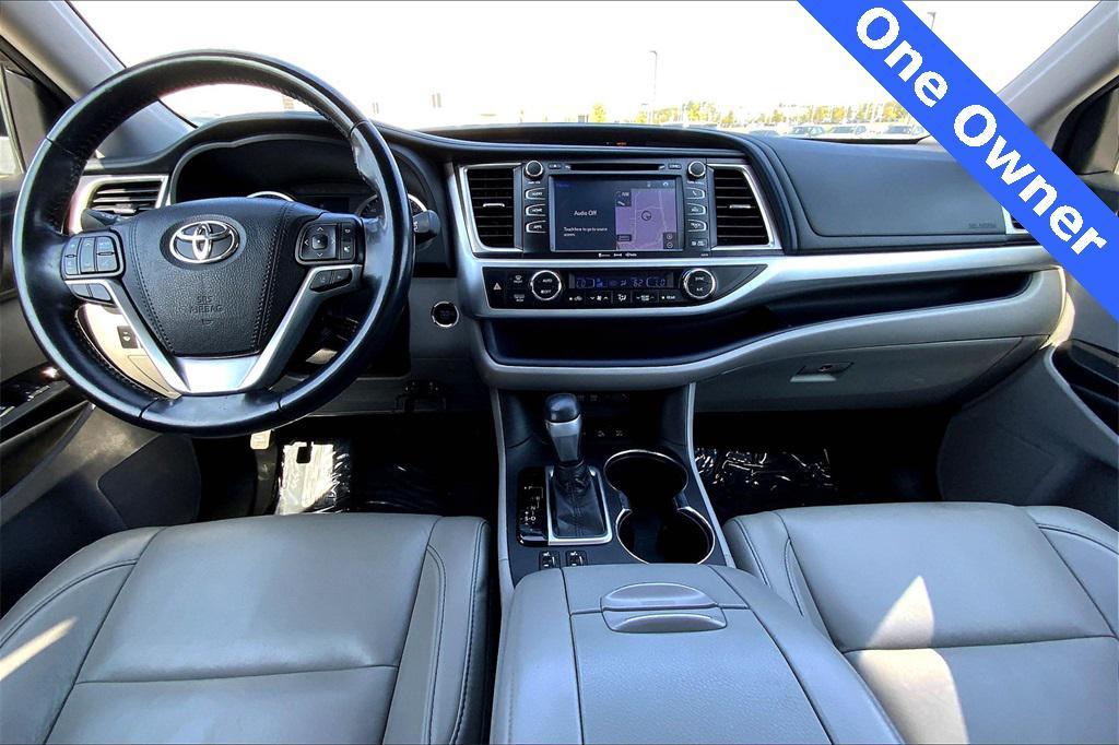 used 2018 Toyota Highlander car, priced at $19,487