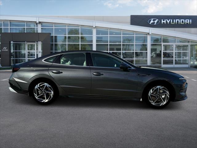 new 2025 Hyundai Sonata car, priced at $31,201