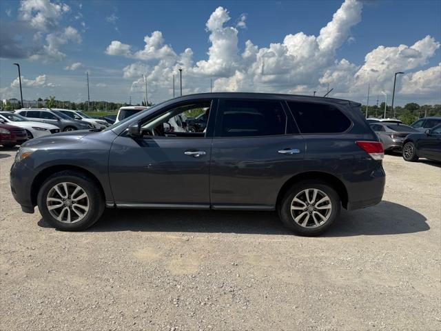 used 2013 Nissan Pathfinder car, priced at $6,115
