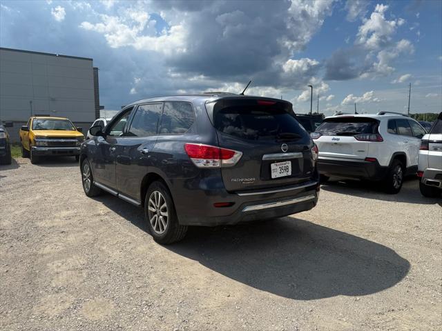 used 2013 Nissan Pathfinder car, priced at $6,115