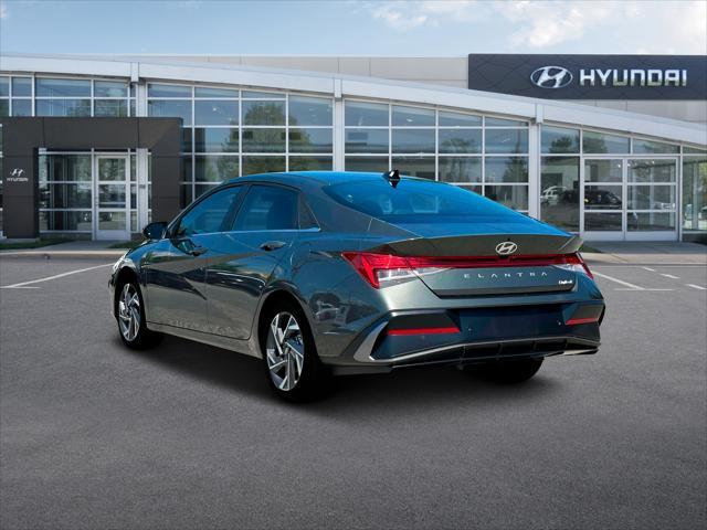 new 2024 Hyundai Elantra car, priced at $21,867