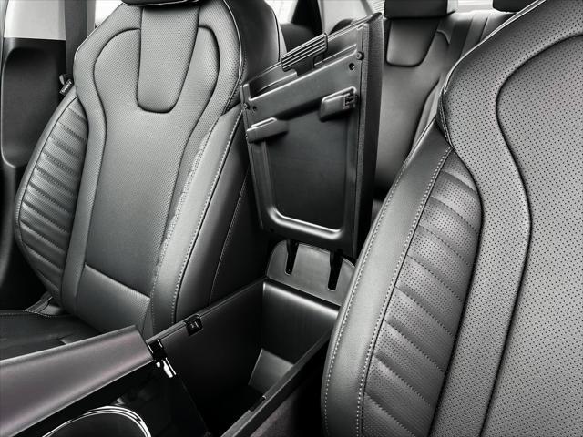 new 2025 Hyundai Elantra car, priced at $28,880