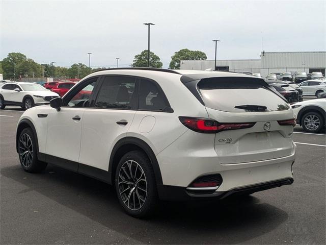 new 2025 Mazda CX-70 car