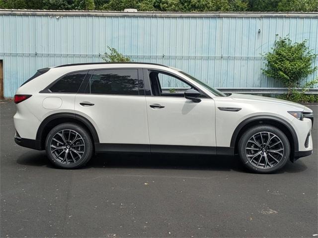 new 2025 Mazda CX-70 car