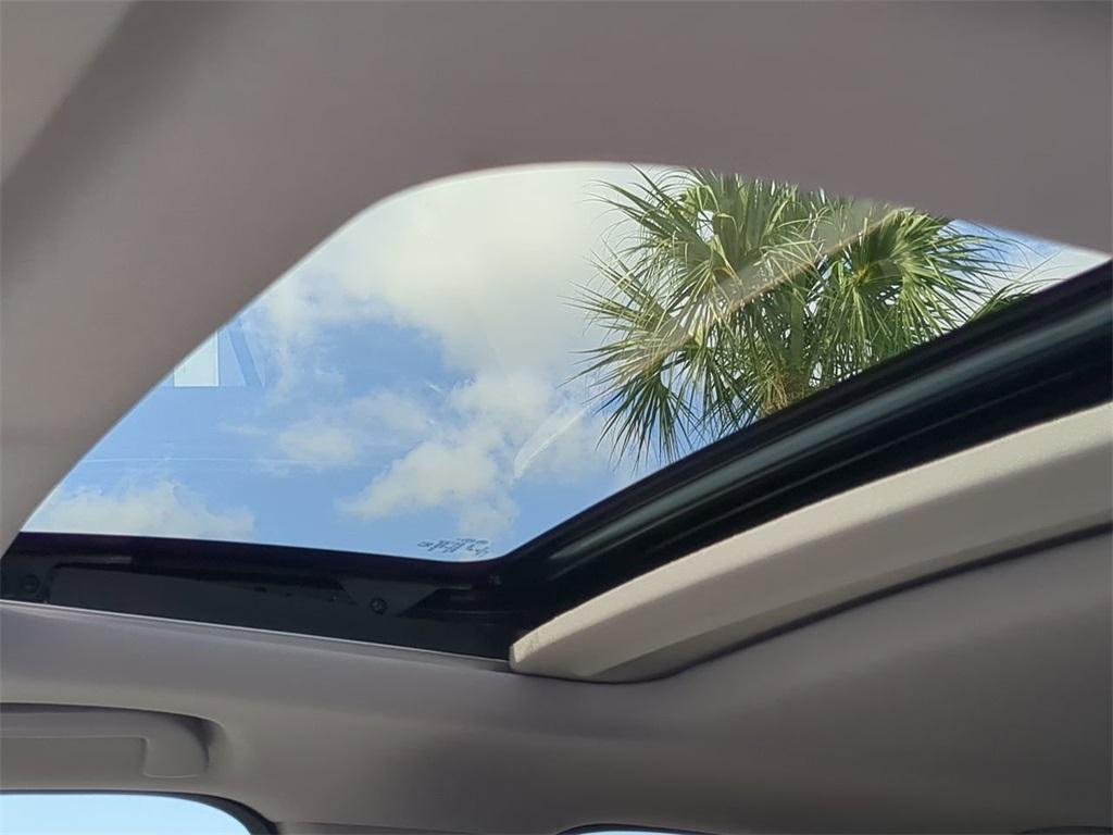 used 2020 Honda CR-V Hybrid car, priced at $24,988