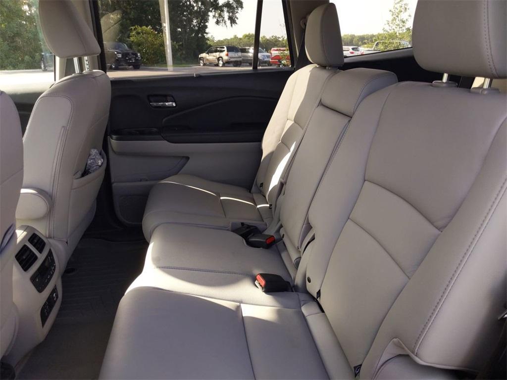used 2020 Honda Pilot car, priced at $23,480