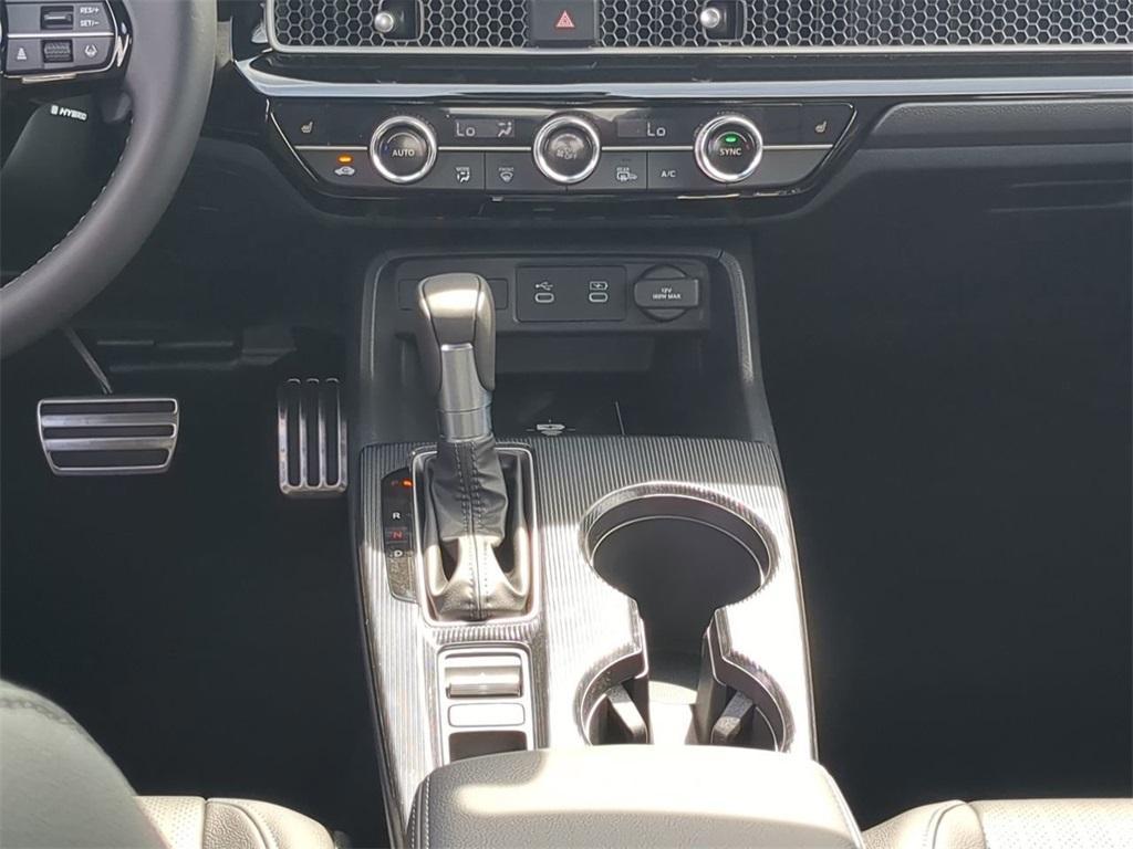 new 2026 Honda Civic Hybrid car, priced at $31,685