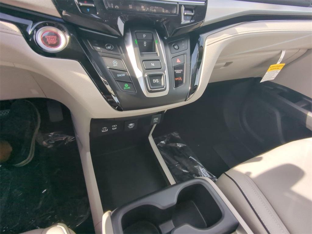 new 2026 Honda Odyssey car, priced at $49,445