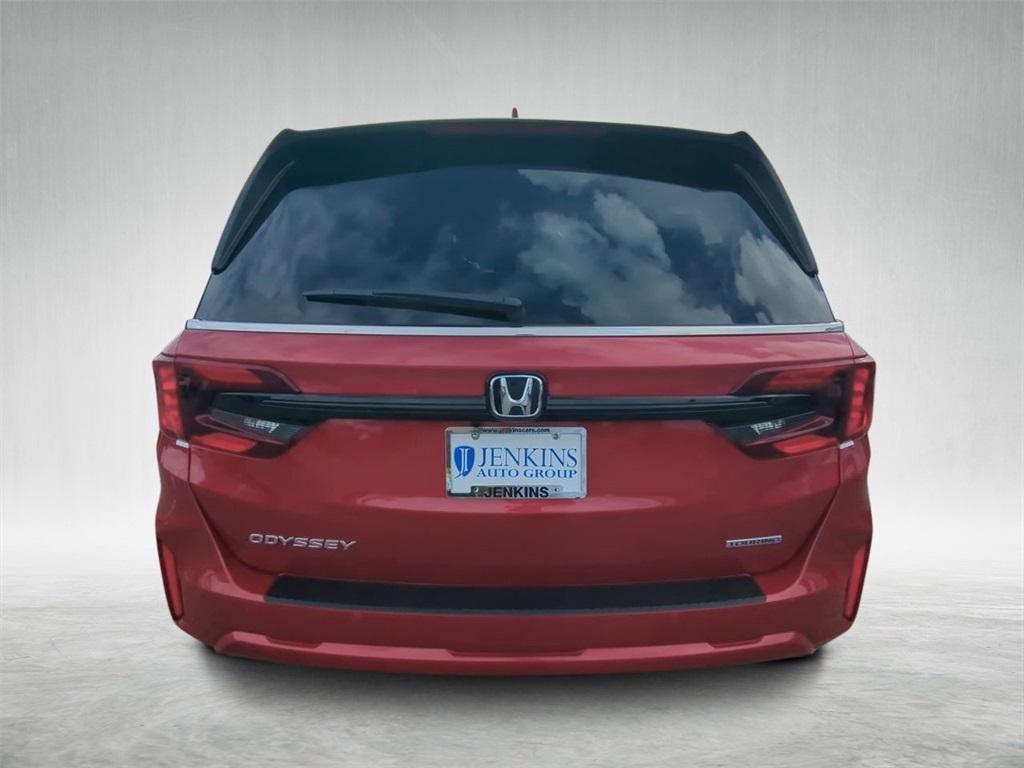 new 2026 Honda Odyssey car, priced at $49,445