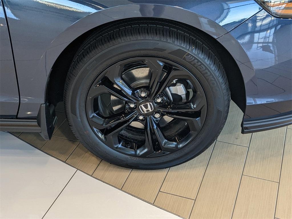 new 2025 Honda Accord car, priced at $30,463