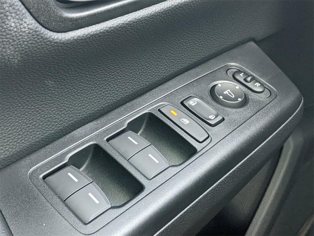 new 2026 Honda CR-V Hybrid car