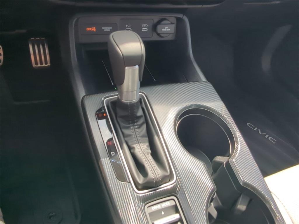 new 2026 Honda Civic Hybrid car, priced at $32,118